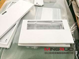 做钣金机箱要考虑的一些问题_重庆辉煌美容护肤产品有限公司