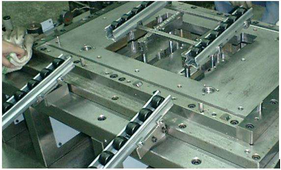 钣金加工中模具该怎么选?-重庆辉煌美容护肤产品有限公司